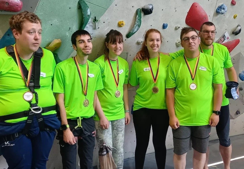 v.l.n.r.: Michael Tatschner, Janik Buberl, Chiara Binz, Johanna Kalusche, Marlon Wölk, Noah Lorenz | © Martina Czinki