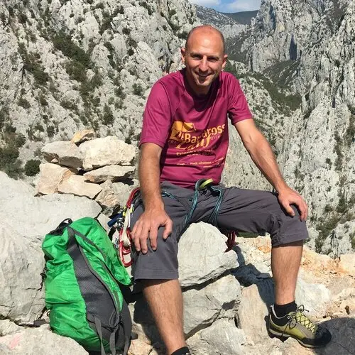 © Leckert Alexander