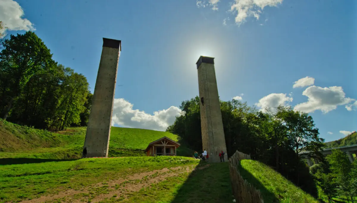 Kletterpfeiler in Waldaschaff  | © Max Serg